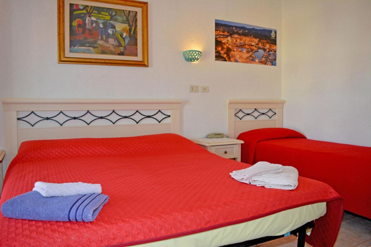 Scano Comfort Inn Santa Teresa Gallura Buitenkant foto