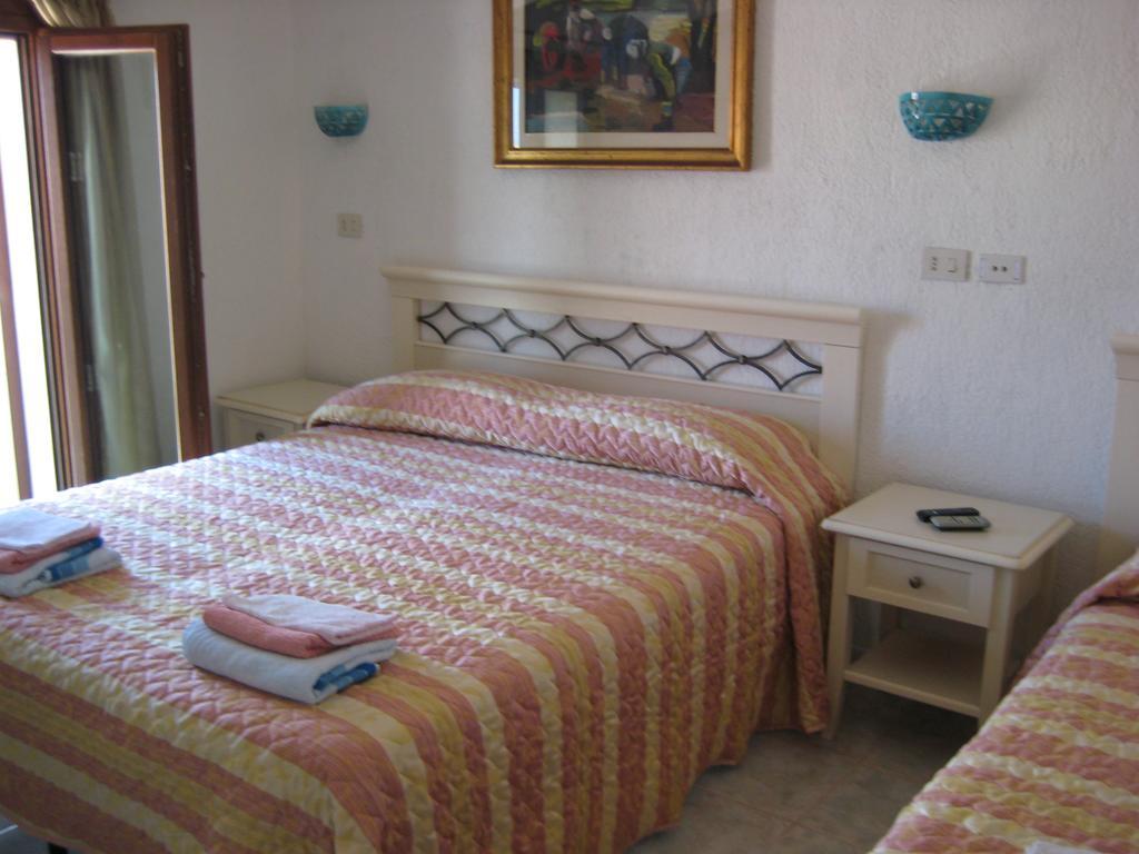 Scano Comfort Inn Santa Teresa Gallura Buitenkant foto